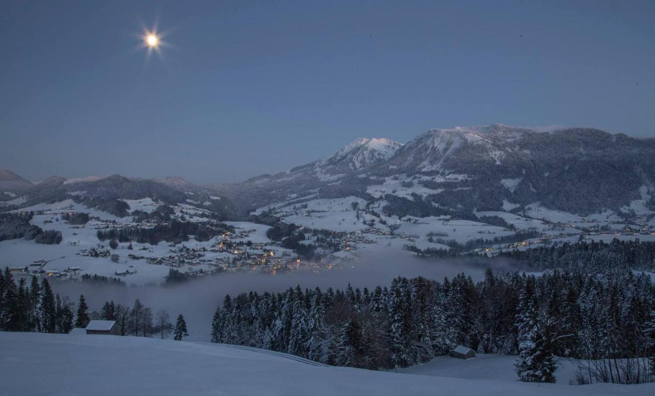 Ninis - Ferienhaus Im Bregenzerwald Egg Buitenkant foto